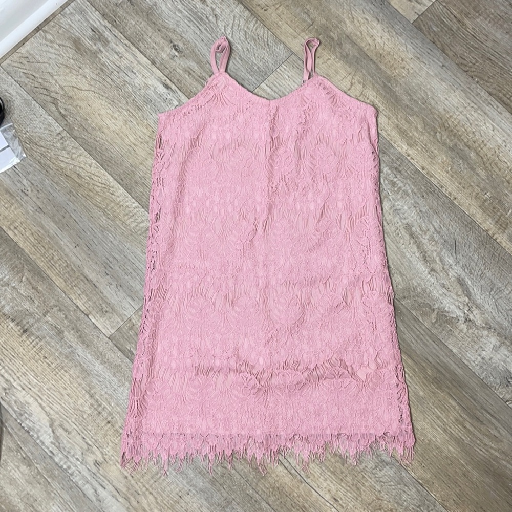 Super classy and comfy mini dress!